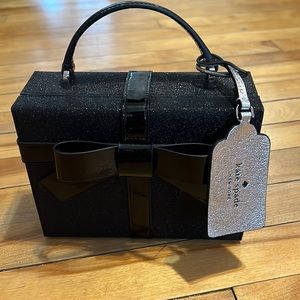 kate spade wrapping party black purse